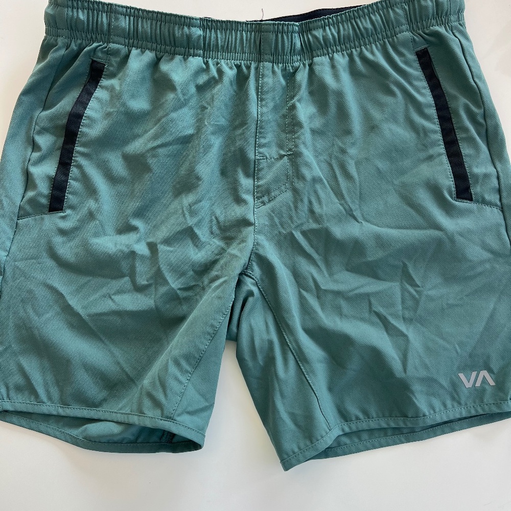 RVCA athletic elastic waist shorts